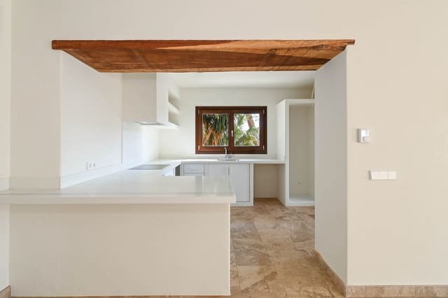 4 bedroom Villa for sale in Pinar del Advocat - Cometa, Teulada-Moraira with pool garage - € 2,995,000 (Ref: 9997422)