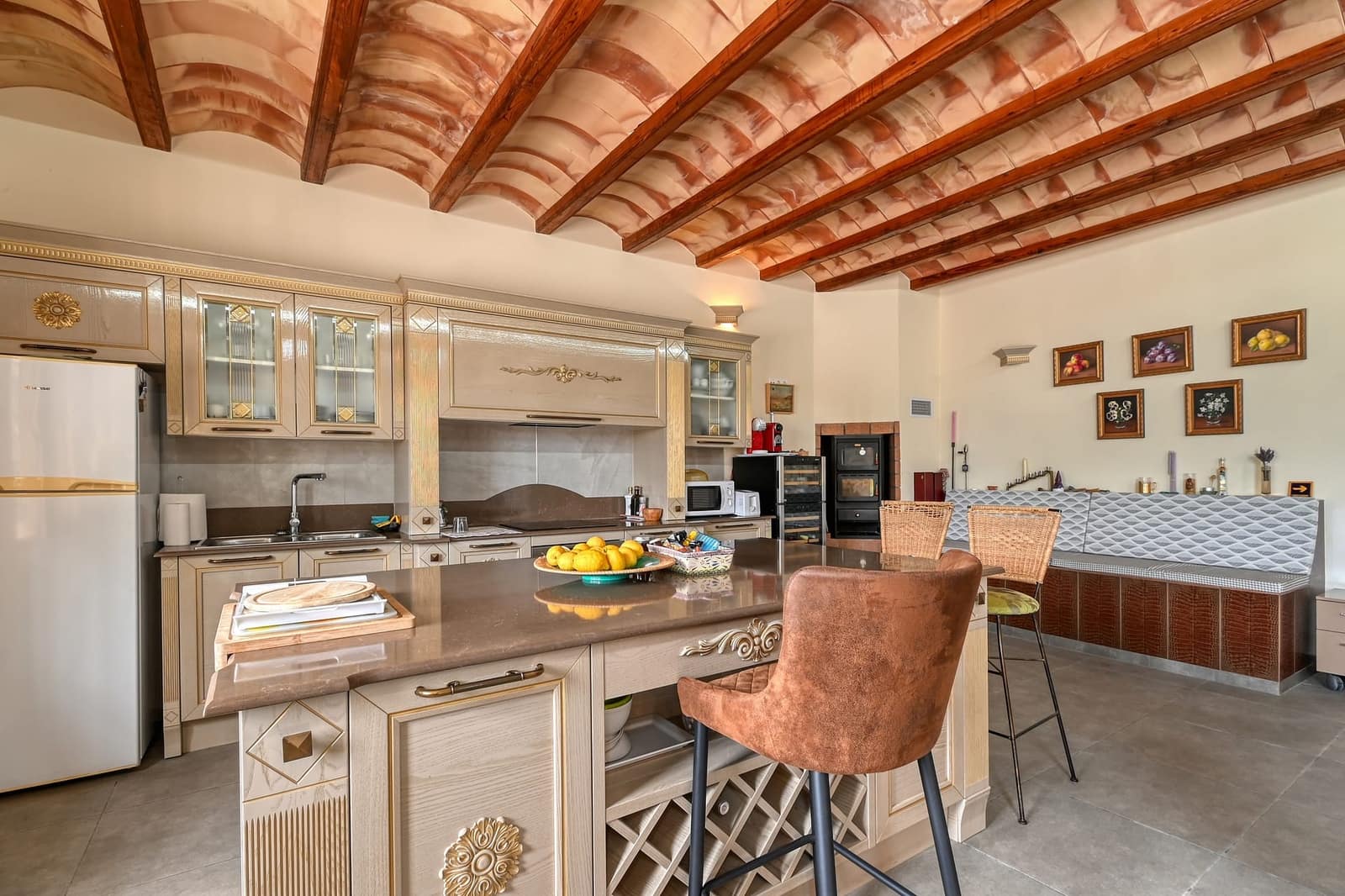6 soverom Finca/Herregård til salgs i Benissa med svømmebasseng garasje - € 2 390 000 (Ref: 9997423)