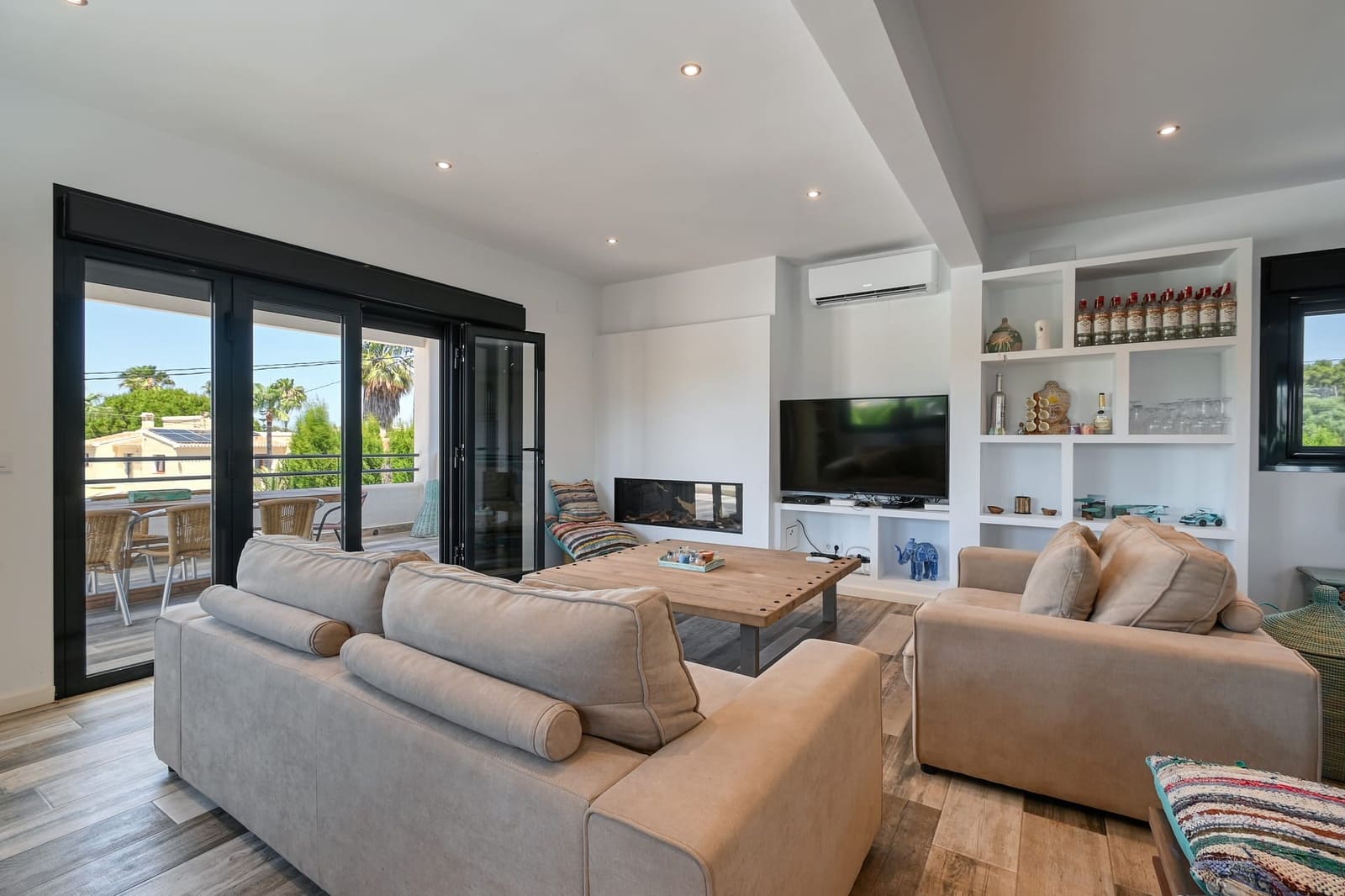6 slaapkamer Villa te koop in Javea / Xabia met zwembad garage - € 1.250.000 (Ref: 9997424)