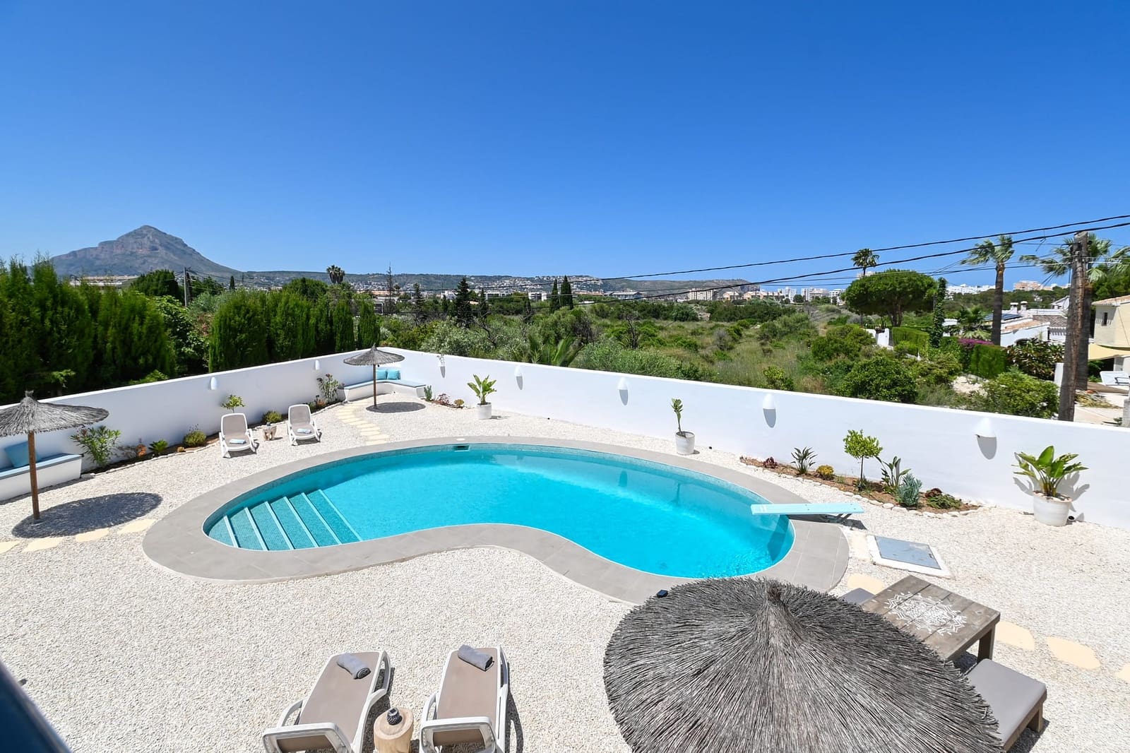 6 slaapkamer Villa te koop in Javea / Xabia met zwembad garage - € 1.250.000 (Ref: 9997424)