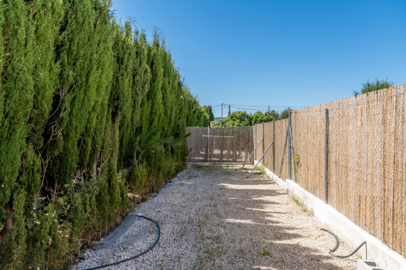 6 slaapkamer Villa te koop in Arenal met zwembad garage - € 1.250.000 (Ref: 9997431)