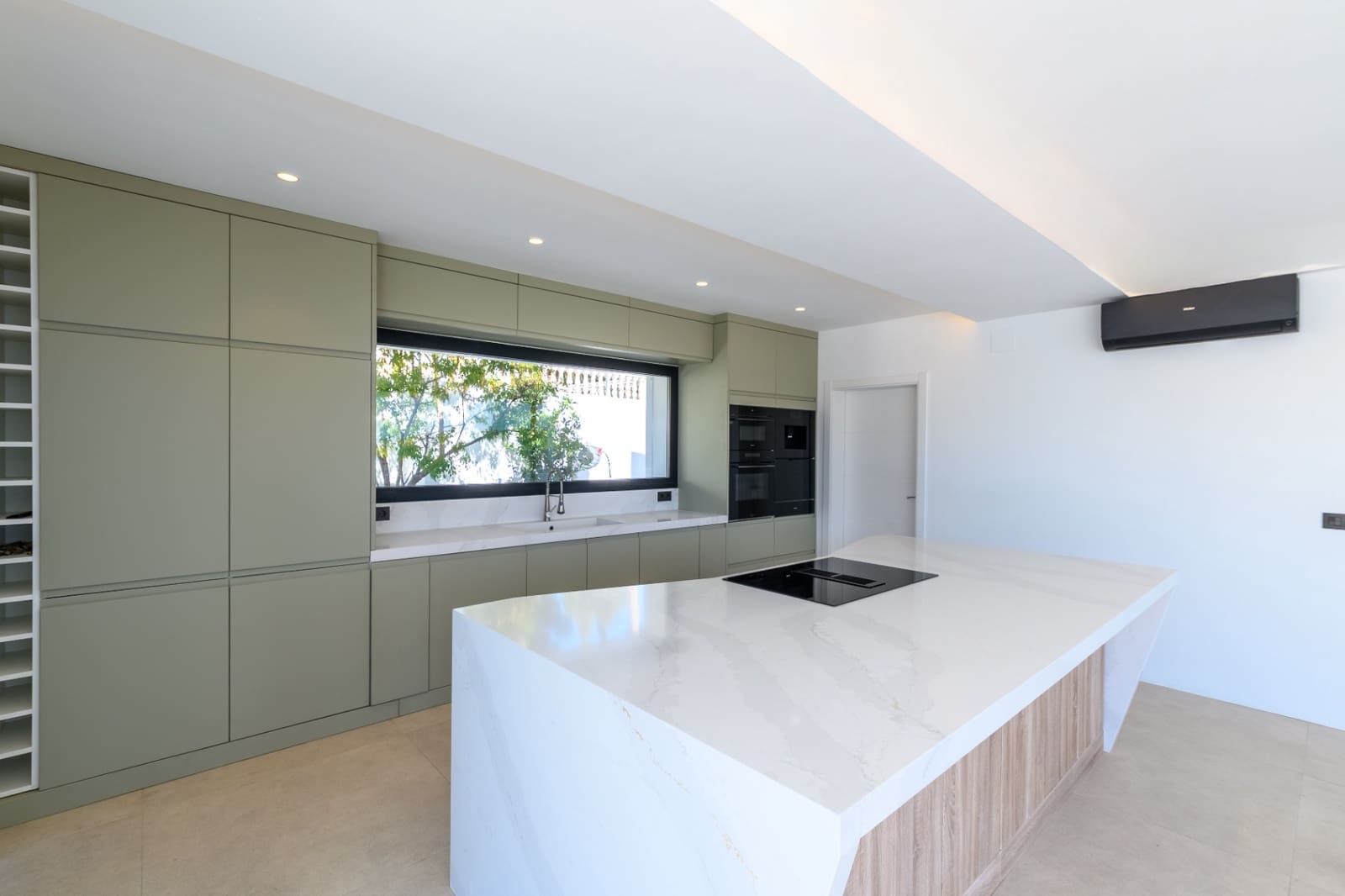 5 sypialnia Willa na sprzedaż w Moraira z basenem garażem - 1 849 000 € (Ref: 9997432)