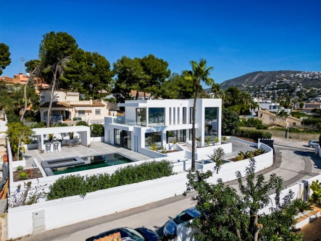 5 sypialnia Willa na sprzedaż w Moraira, Teulada-Moraira z basenem garażem - 1 849 000 € (Ref: 9997432)