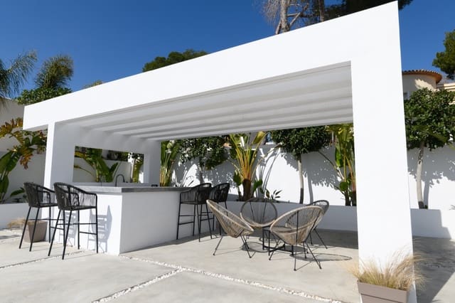 5 sypialnia Willa na sprzedaż w Moraira, Teulada-Moraira z basenem garażem - 1 849 000 € (Ref: 9997432)