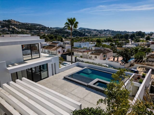 5 sypialnia Willa na sprzedaż w Moraira, Teulada-Moraira z basenem garażem - 1 849 000 € (Ref: 9997432)