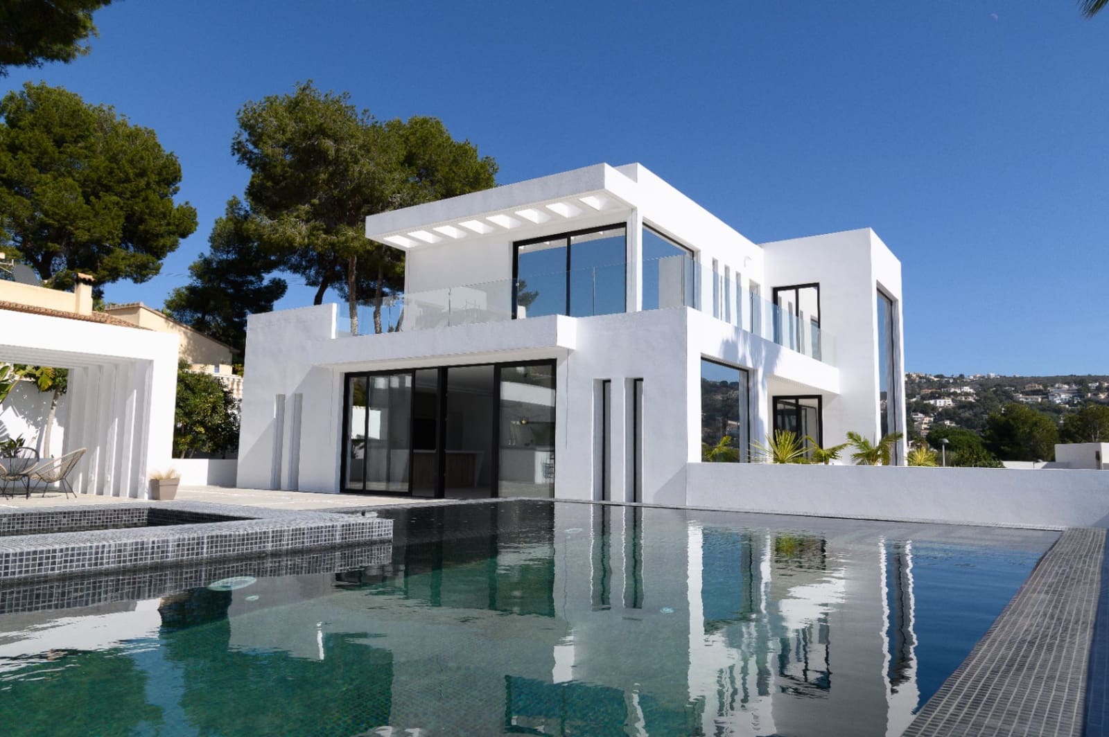 5 sypialnia Willa na sprzedaż w Moraira z basenem garażem - 1 849 000 € (Ref: 9997432)