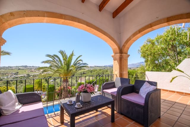 4 bedroom Villa for sale in Senija with garage - € 460,000 (Ref: 9997433)