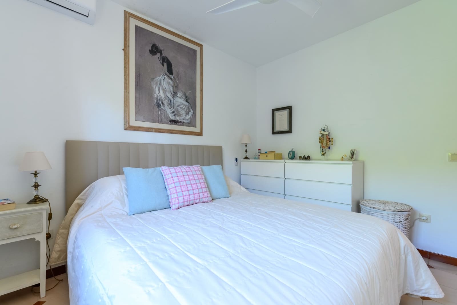 4 bedroom Villa for sale in Senija with garage - € 460,000 (Ref: 9997433)