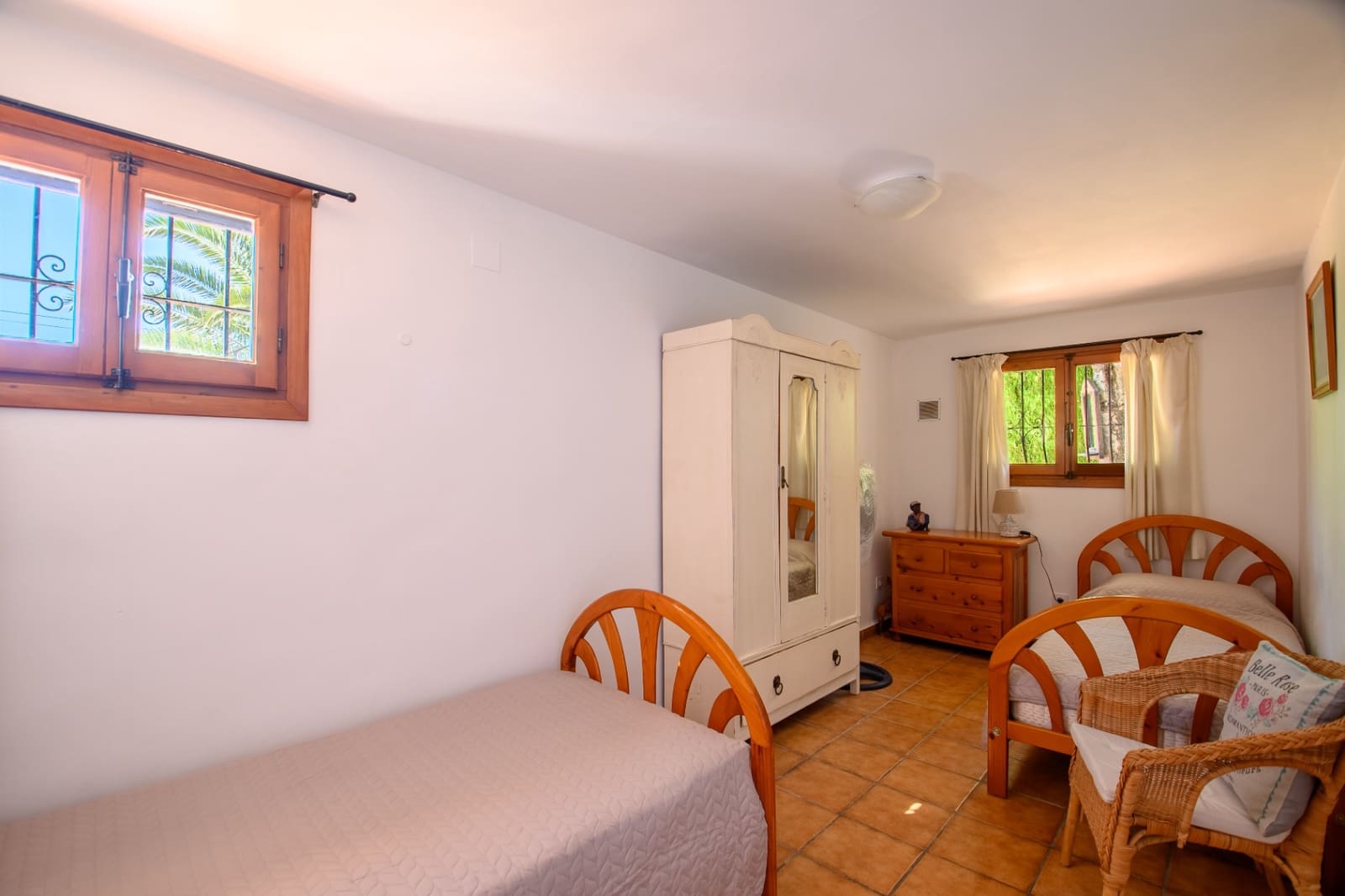 4 bedroom Villa for sale in Senija with garage - € 460,000 (Ref: 9997433)