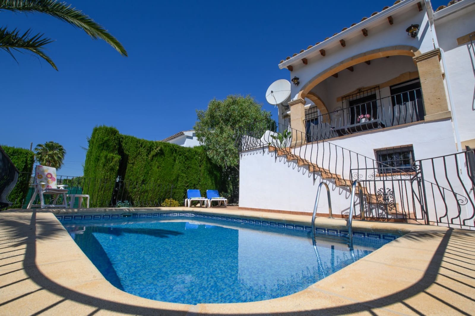 4 bedroom Villa for sale in Senija with garage - € 460,000 (Ref: 9997433)