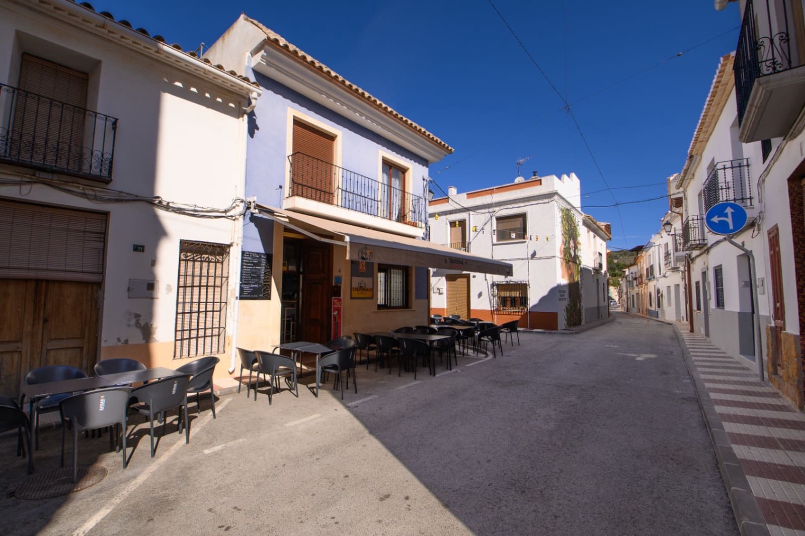 4 bedroom Villa for sale in Senija with garage - € 460,000 (Ref: 9997433)