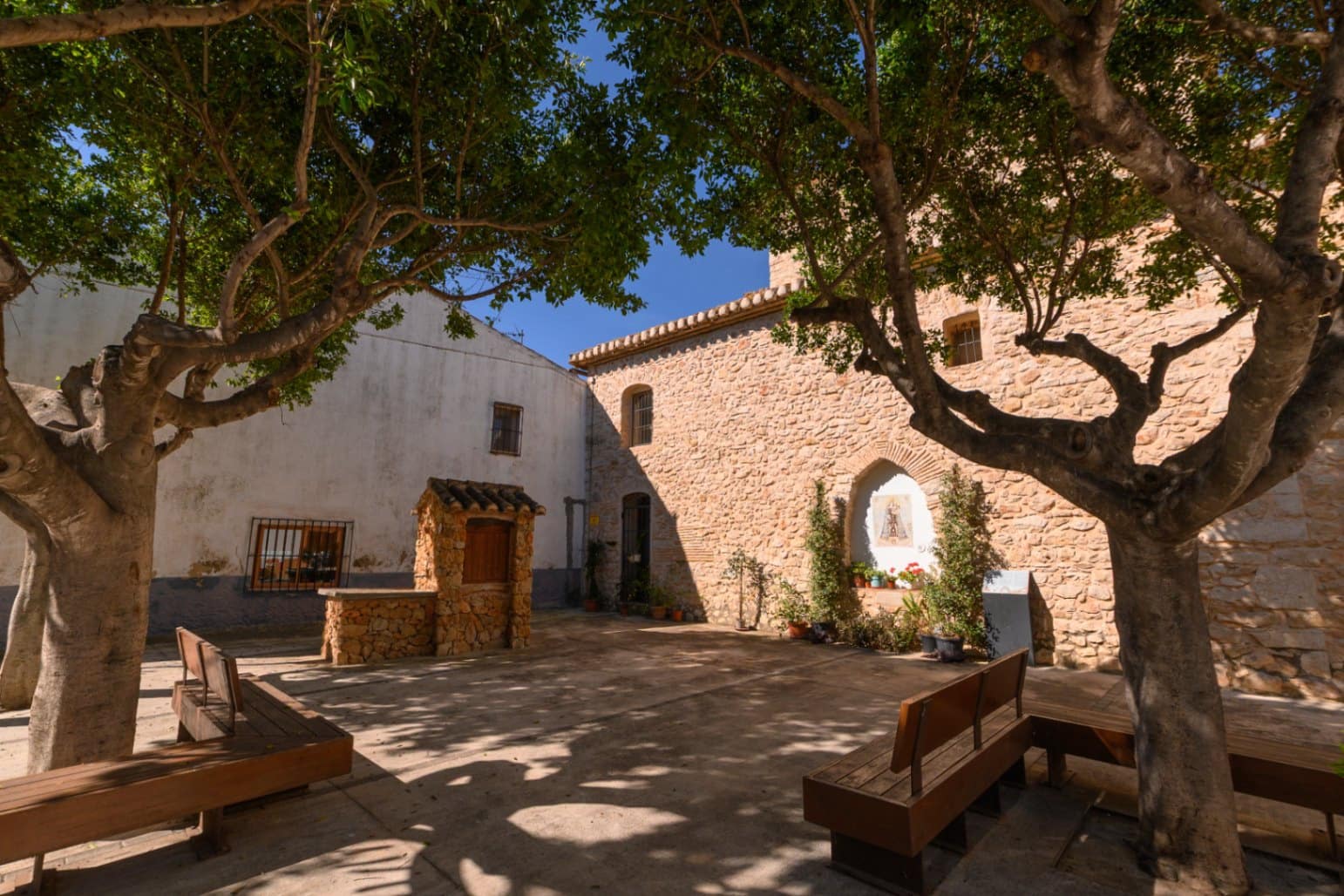 4 bedroom Villa for sale in Senija with garage - € 460,000 (Ref: 9997433)