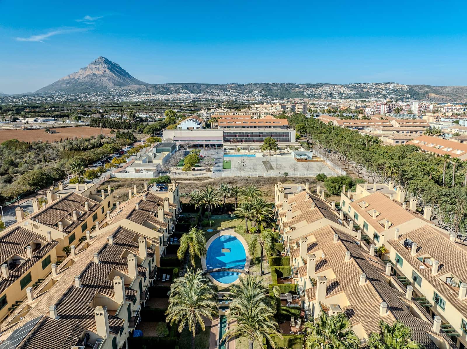 4 sovrum Radhus till salu i Javea / Xabia - 575 000 € (Ref: 9997435)