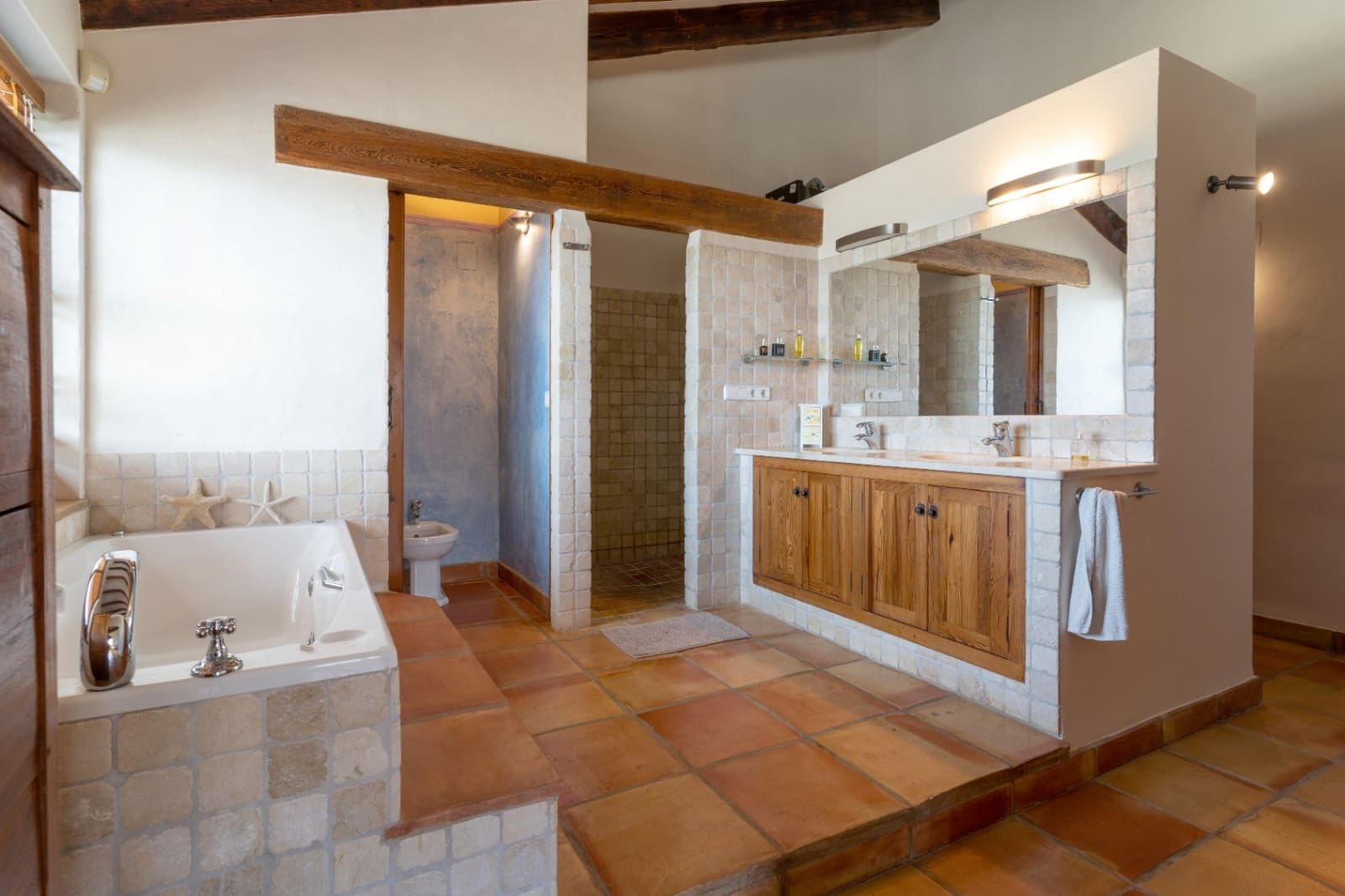 4 slaapkamer Villa te koop in Teulada met zwembad garage - € 4.200.000 (Ref: 9997437)