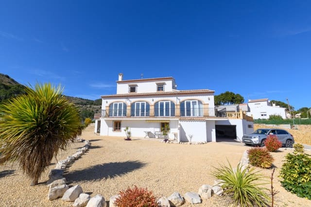 5 soveværelse Villa til salg i Centro ciudad, Javea / Xàbia med garage - € 840.000 (Ref: 9997440)