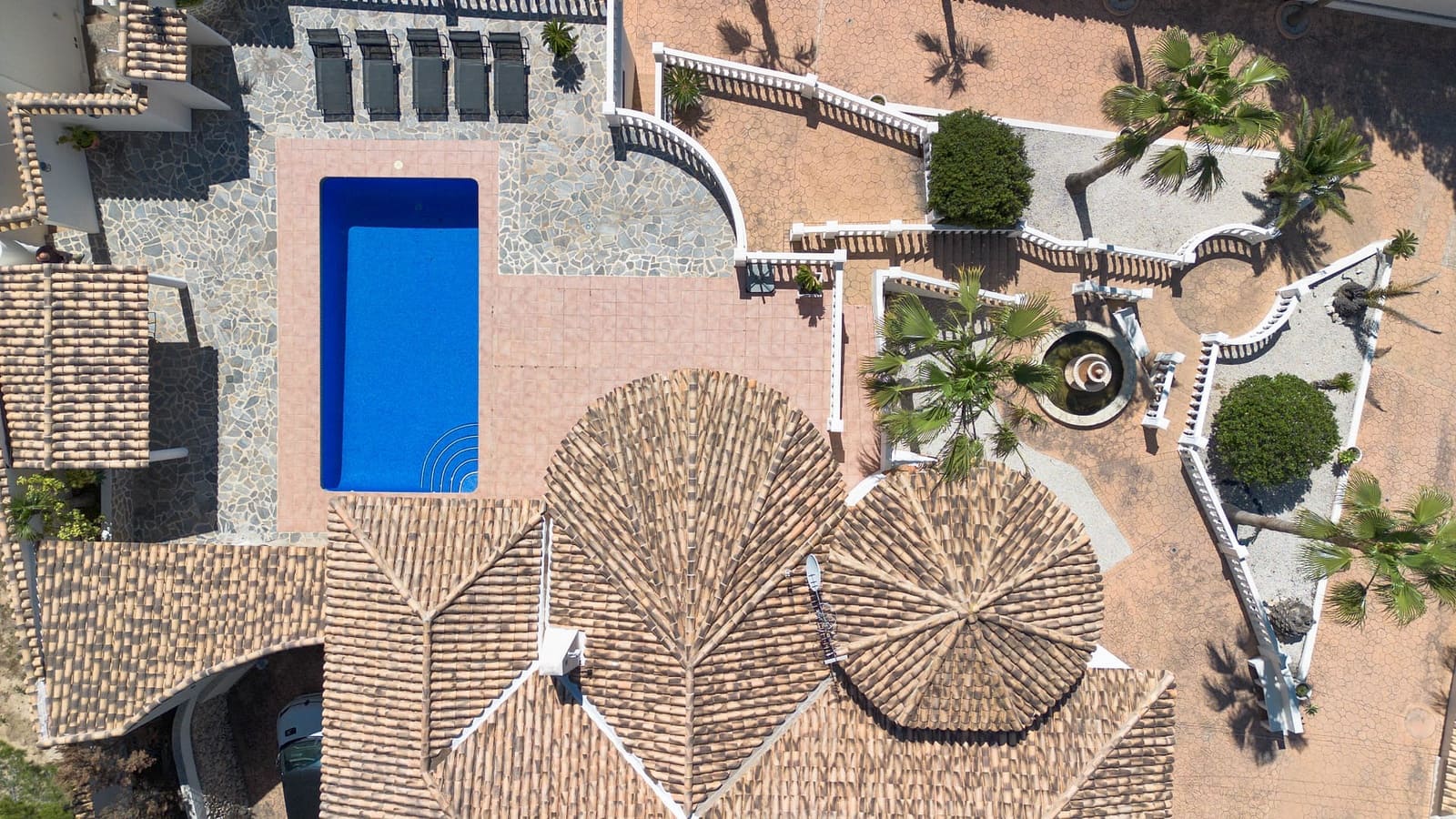 4 soverom Villa til salgs i Altea med svømmebasseng garasje - € 1 295 000 (Ref: 9997443)
