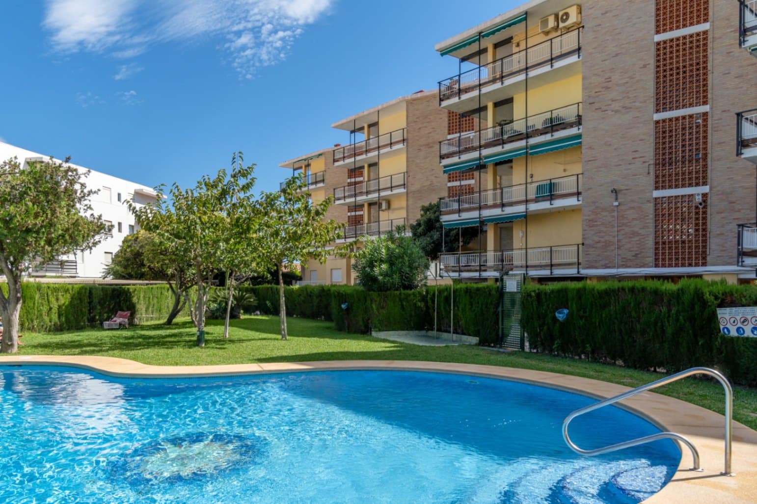 4 slaapkamer Appartement te koop in Arenal met zwembad garage - € 530.000 (Ref: 9997448)