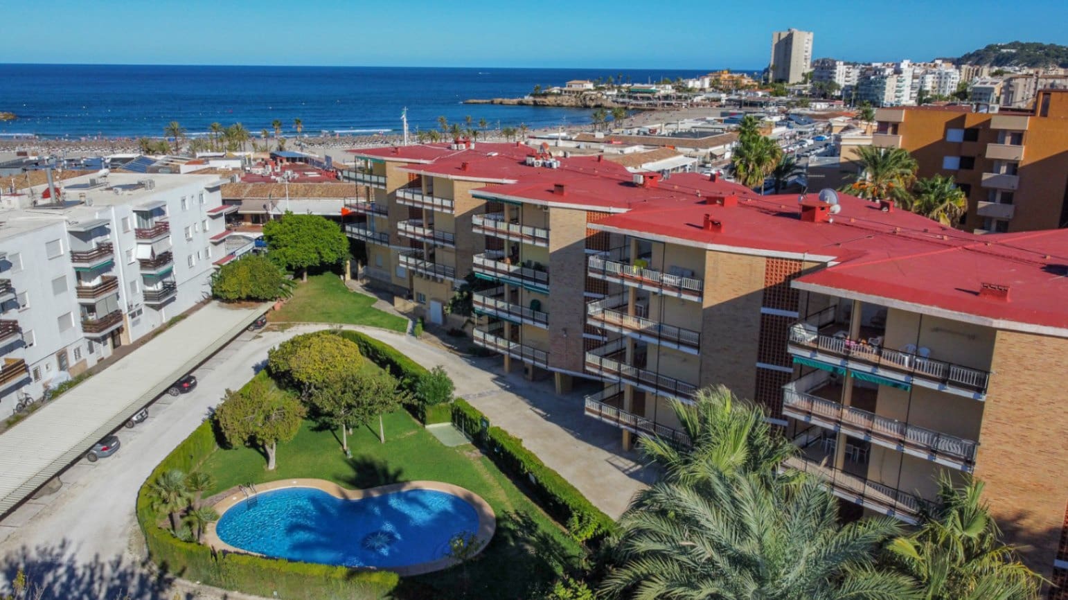 4 slaapkamer Appartement te koop in Arenal met zwembad garage - € 530.000 (Ref: 9997448)