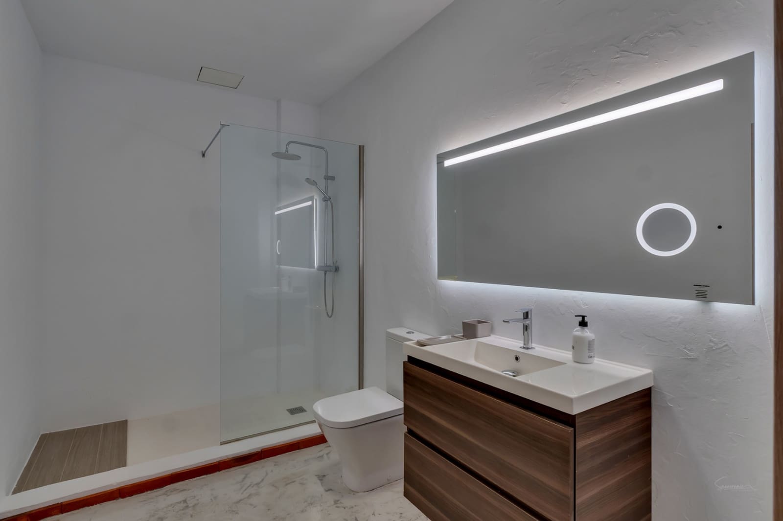 5 Zimmer Villa zu verkaufen in Javea / Xabia mit Pool Garage - 1.175.000 € (Ref: 9997449)
