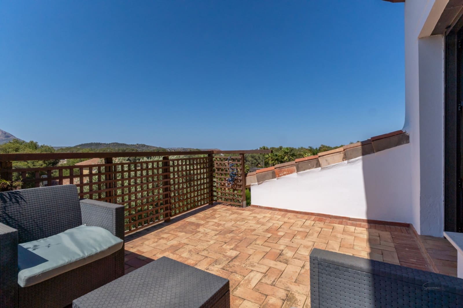 5 Zimmer Villa zu verkaufen in Javea / Xabia mit Pool Garage - 1.175.000 € (Ref: 9997449)