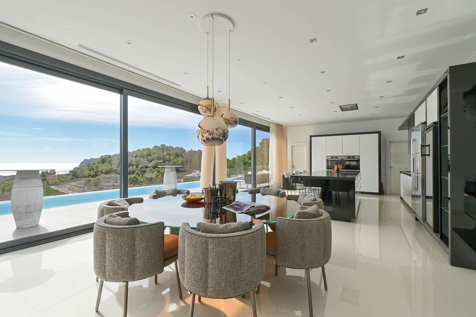 5 soverom Villa til salgs i Benissa med svømmebasseng garasje - € 3 500 000 (Ref: 9997452)