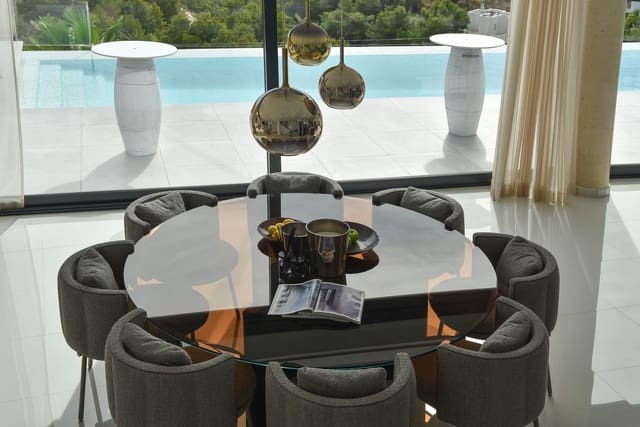 5 soverom Villa til salgs i Benissa med svømmebasseng garasje - € 3 500 000 (Ref: 9997452)