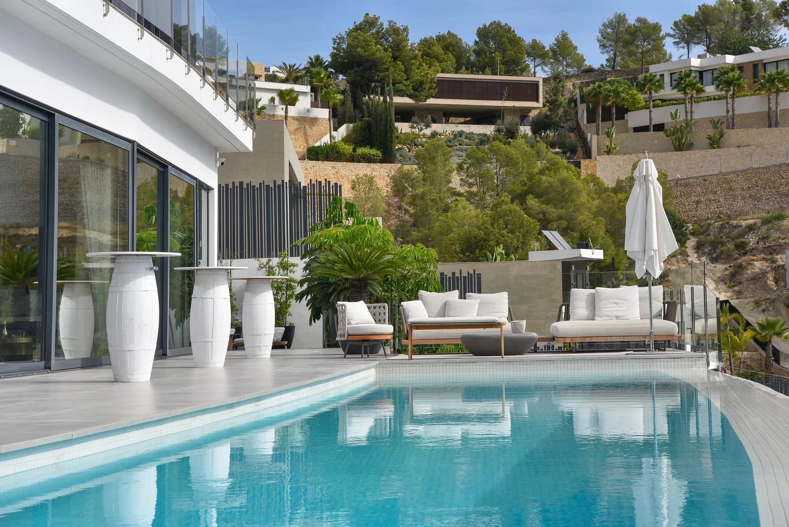 5 soverom Villa til salgs i Benissa med svømmebasseng garasje - € 3 500 000 (Ref: 9997452)