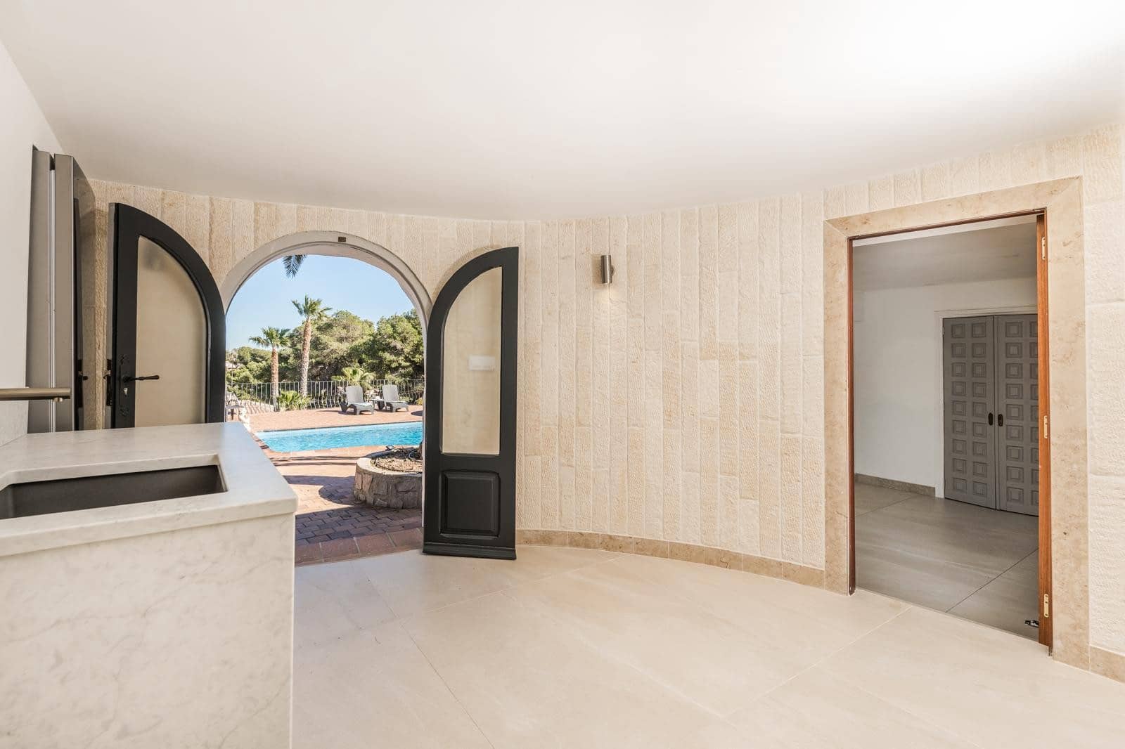 5 chambre Villa/Maison à vendre à Javea / Xabia avec piscine garage - 1 395 000 € (Ref: 9997453)