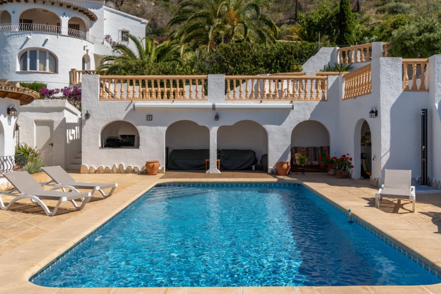 4 soverom Villa til salgs i Javea / Xabia med svømmebasseng garasje - € 890 000 (Ref: 9997454)