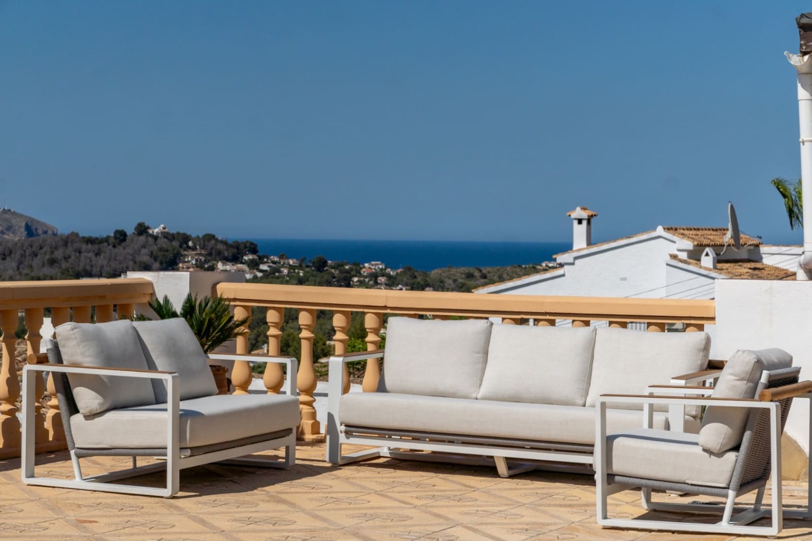 4 soverom Villa til salgs i Javea / Xabia med svømmebasseng garasje - € 890 000 (Ref: 9997454)