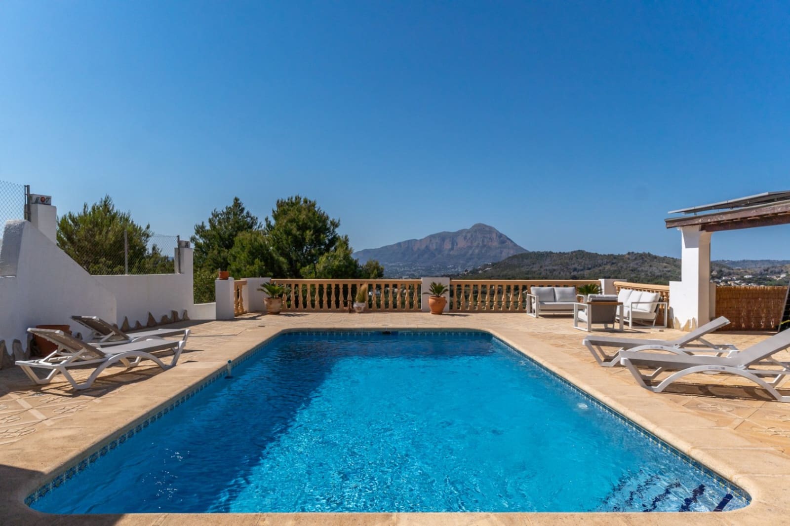 4 soverom Villa til salgs i Javea / Xabia med svømmebasseng garasje - € 890 000 (Ref: 9997454)