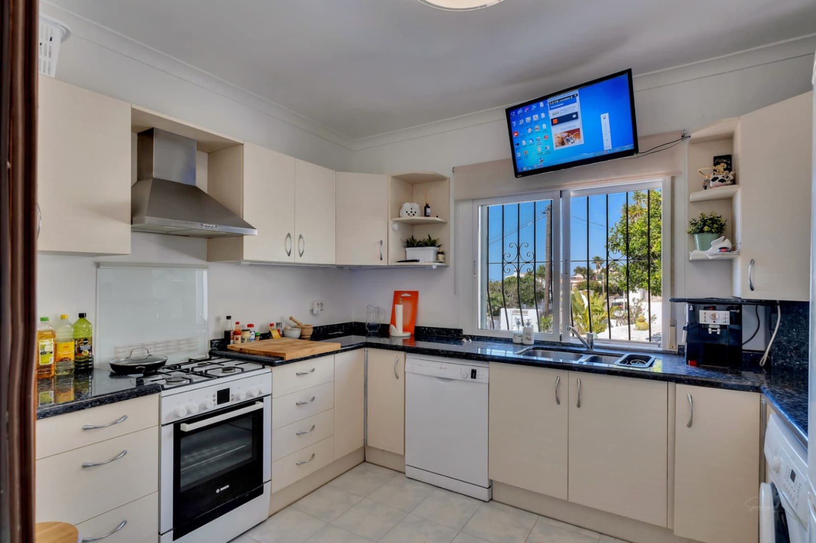 4 soverom Villa til salgs i Javea / Xabia med svømmebasseng garasje - € 890 000 (Ref: 9997454)
