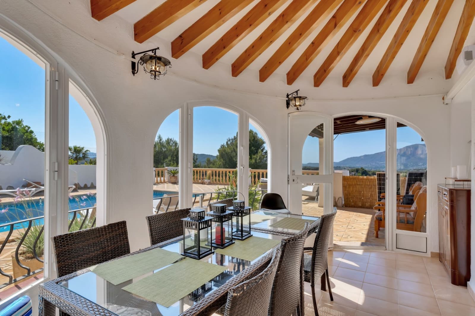 4 soverom Villa til salgs i Javea / Xabia med svømmebasseng garasje - € 890 000 (Ref: 9997454)