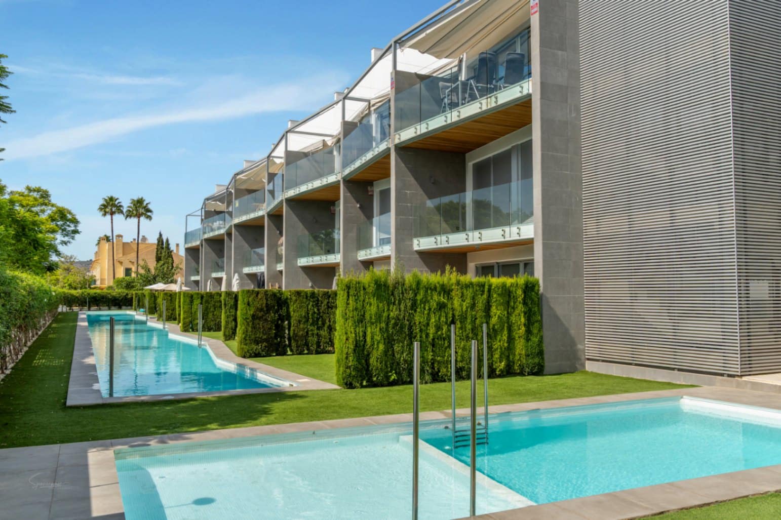 3 bedroom Apartment for sale in Arenal with pool garage - € 595,000 (Ref: 9997456)