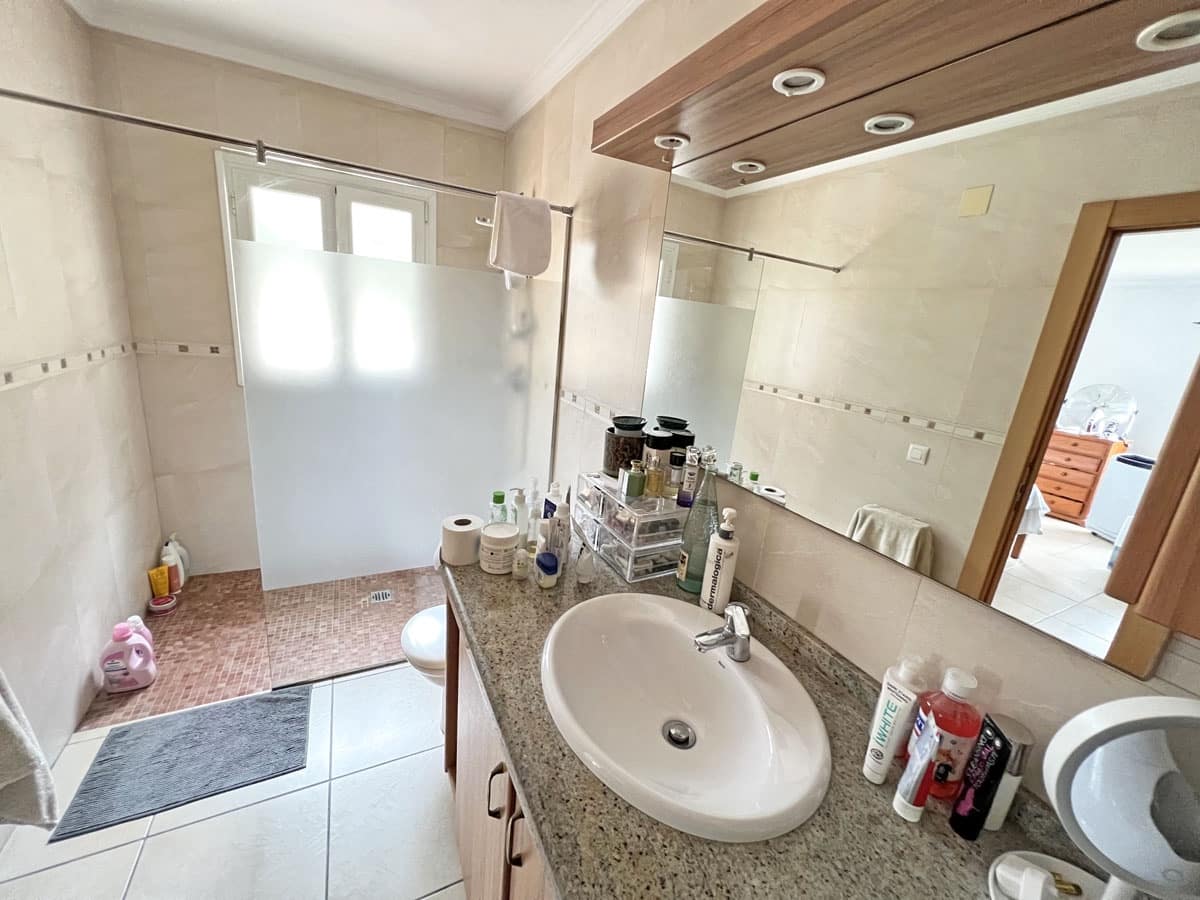 3 soveværelse Villa til salg i Javea / Xabia med swimmingpool garage - € 875.000 (Ref: 9997460)