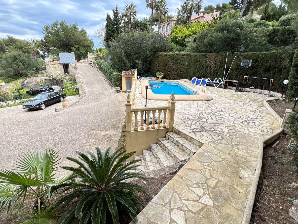 3 soveværelse Villa til salg i Javea / Xabia med swimmingpool garage - € 875.000 (Ref: 9997460)