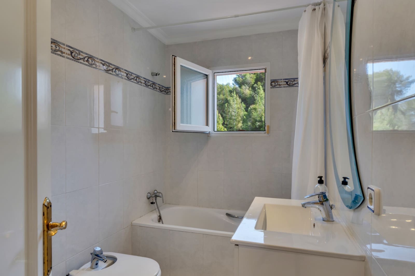 3 soverom Villa til salgs i Javea / Xabia med svømmebasseng garasje - € 797 000 (Ref: 9997462)