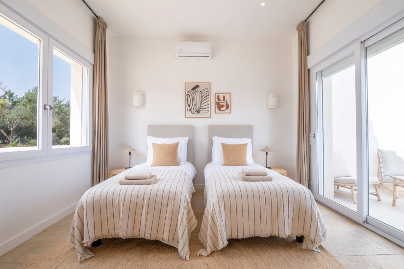 8 sypialnia Willa na sprzedaż w Javea / Xabia z basenem garażem - 3 950 000 € (Ref: 9997463)