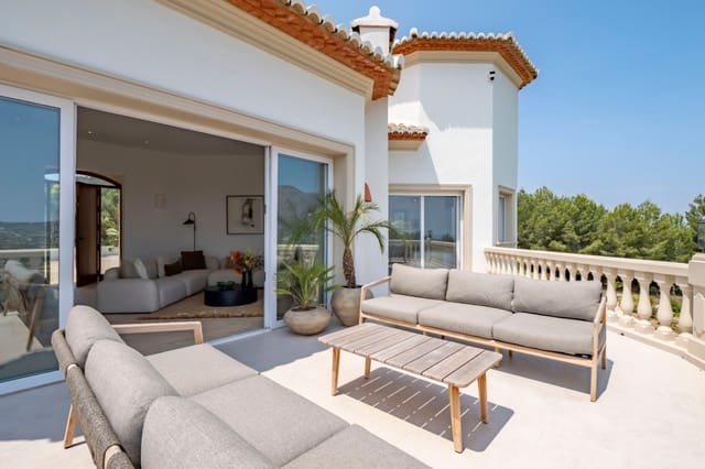 8 sypialnia Willa na sprzedaż w Javea / Xàbia z basenem garażem - 3 950 000 € (Ref: 9997463)