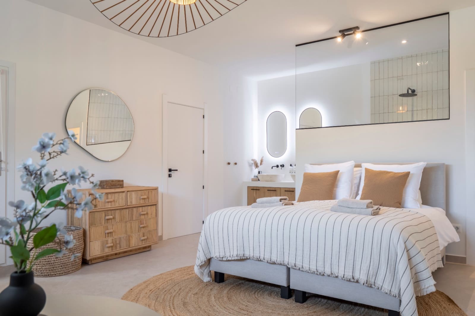 8 sypialnia Willa na sprzedaż w Javea / Xabia z basenem garażem - 3 950 000 € (Ref: 9997463)