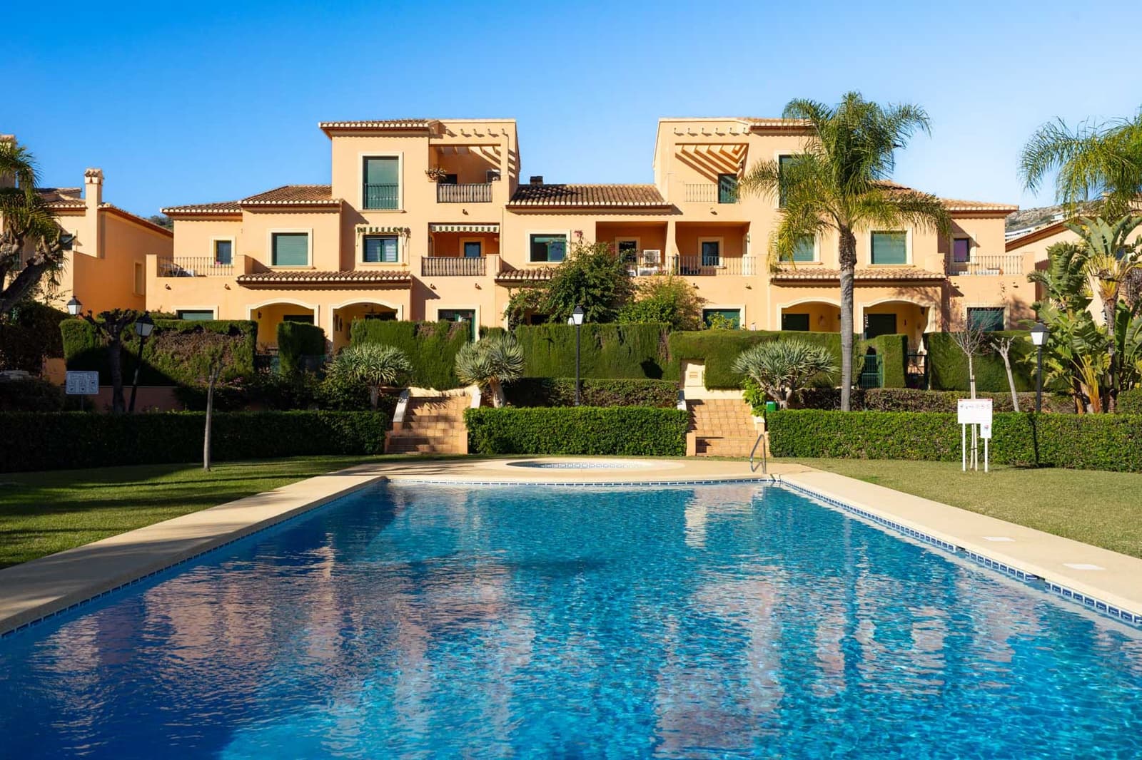 3 bedroom Apartment for sale in Javea / Xabia with pool - € 624,000 (Ref: 9997464)