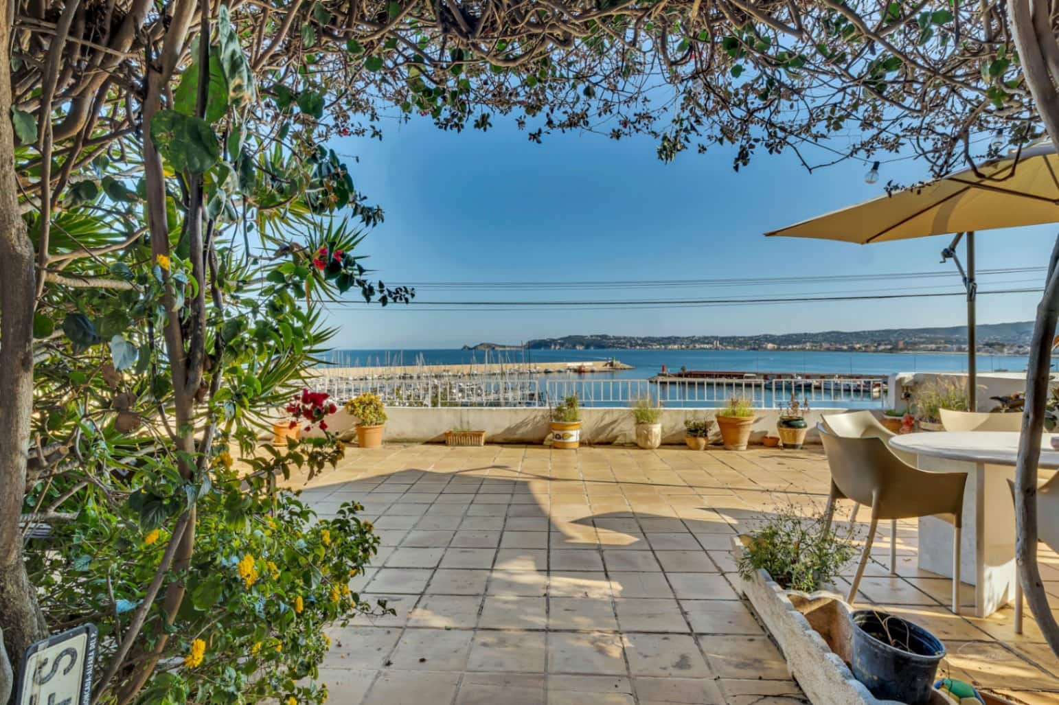 4 soverom Villa til salgs i Javea / Xabia med svømmebasseng garasje - € 2 595 000 (Ref: 9997467)