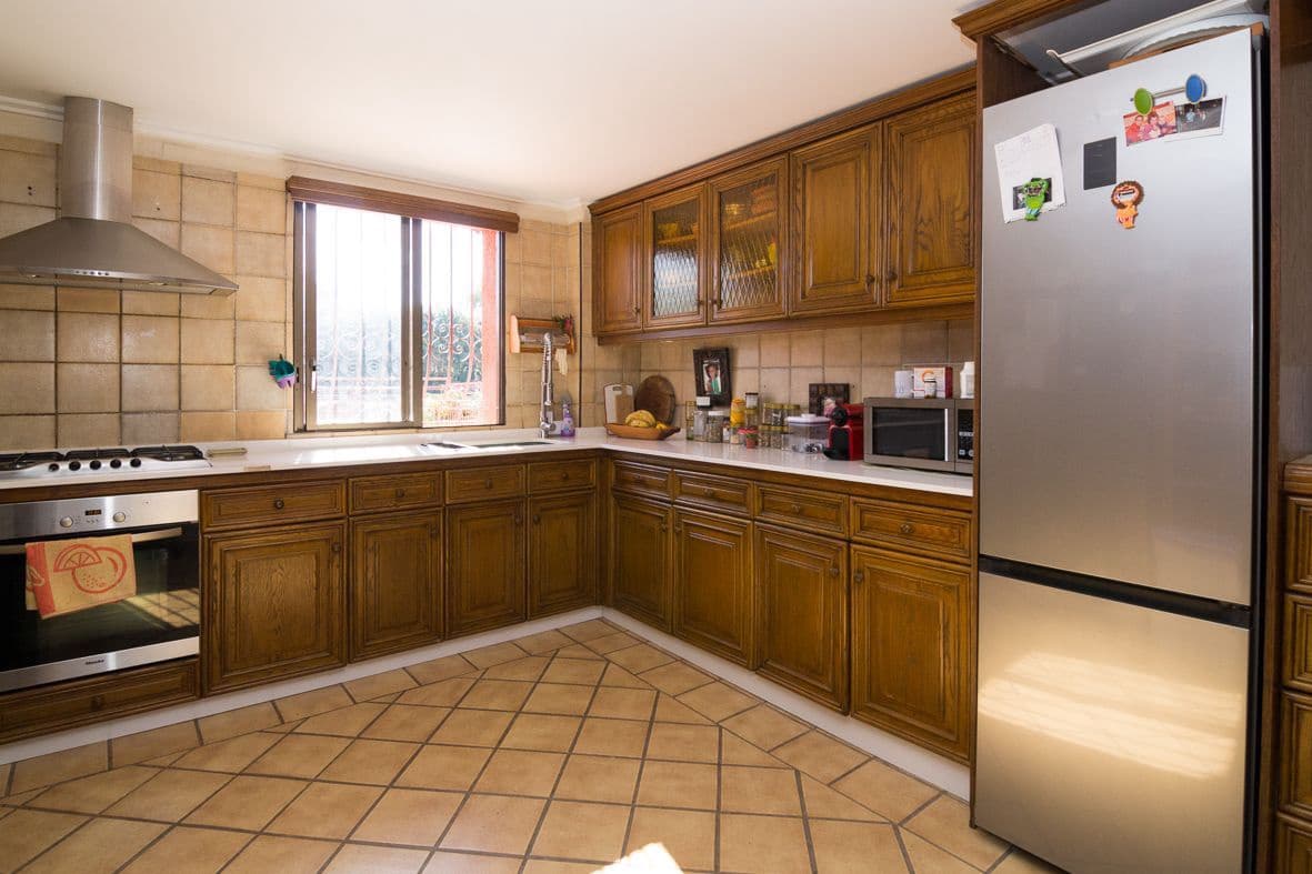 4 bedroom Villa for sale in Denia with pool garage - € 895,000 (Ref: 9997468)