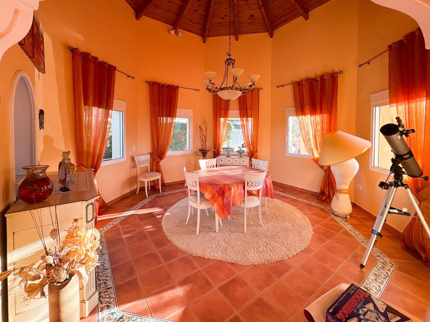 5 soverom Villa til salgs i Denia med svømmebasseng garasje - € 1 375 000 (Ref: 9997470)