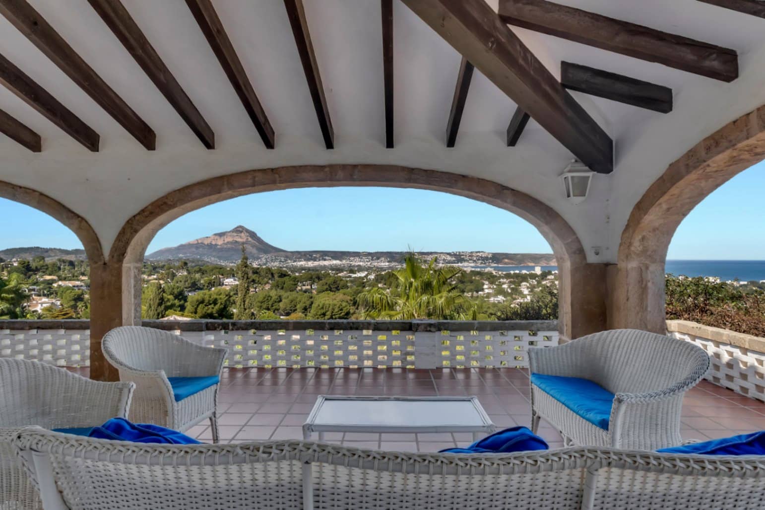 8 soverom Villa til salgs i Javea / Xabia med svømmebasseng garasje - € 2 350 000 (Ref: 9997472)