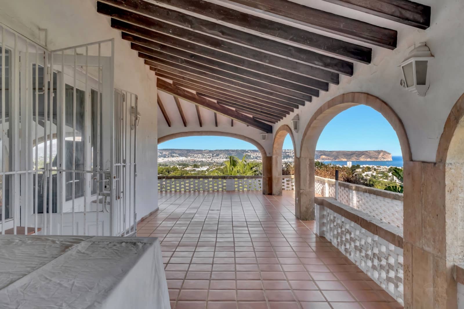 8 soverom Villa til salgs i Javea / Xabia med svømmebasseng garasje - € 2 350 000 (Ref: 9997472)