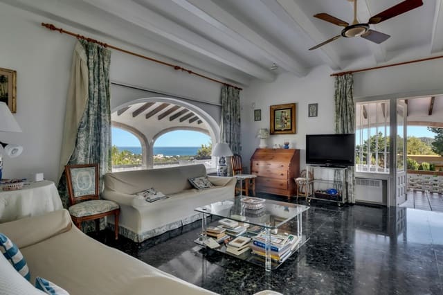 8 soverom Villa til salgs i Javea / Xàbia med svømmebasseng garasje - € 2 350 000 (Ref: 9997472)