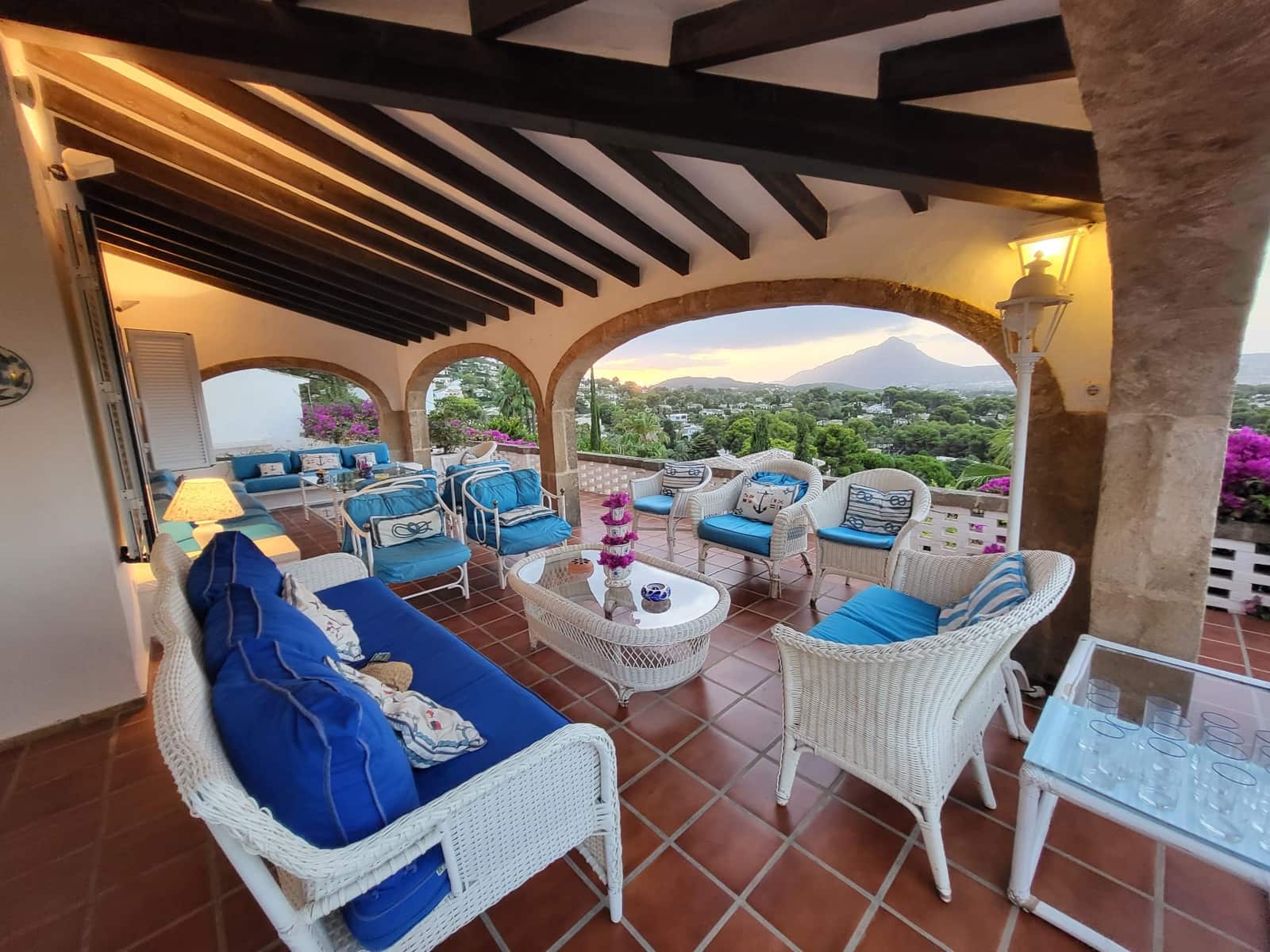 8 soverom Villa til salgs i Javea / Xabia med svømmebasseng garasje - € 2 350 000 (Ref: 9997472)