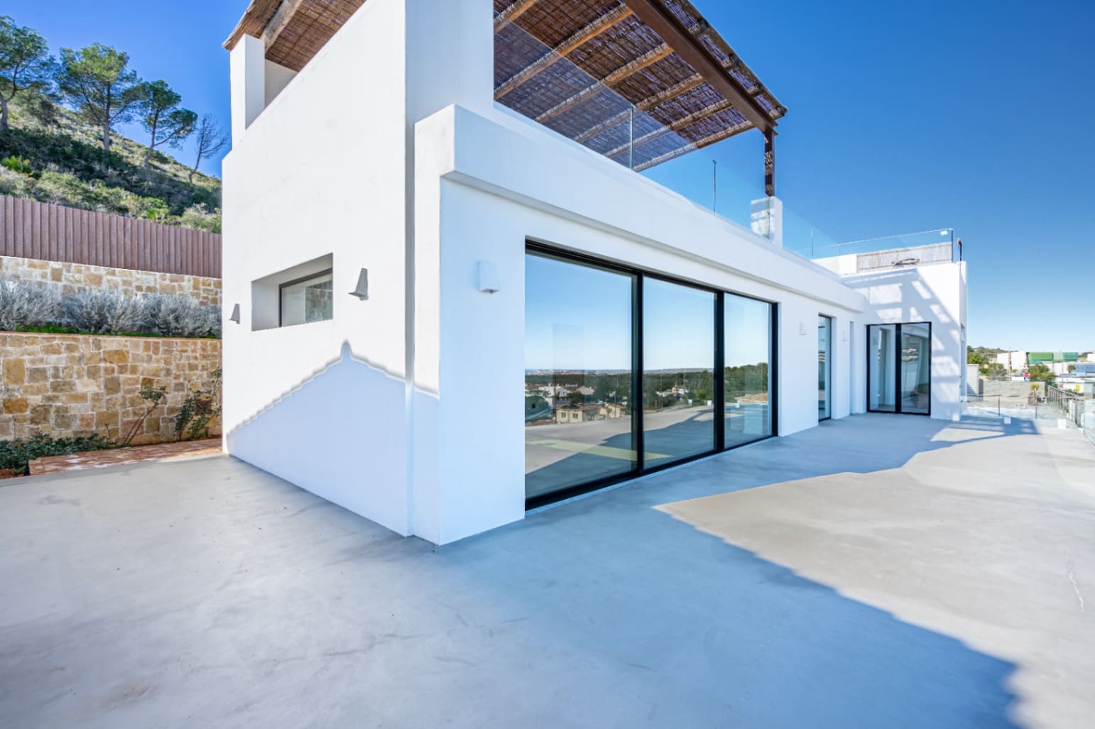 4 soveværelse Villa til salg i Cumbre del Sol med swimmingpool garage - € 1.950.000 (Ref: 9997473)