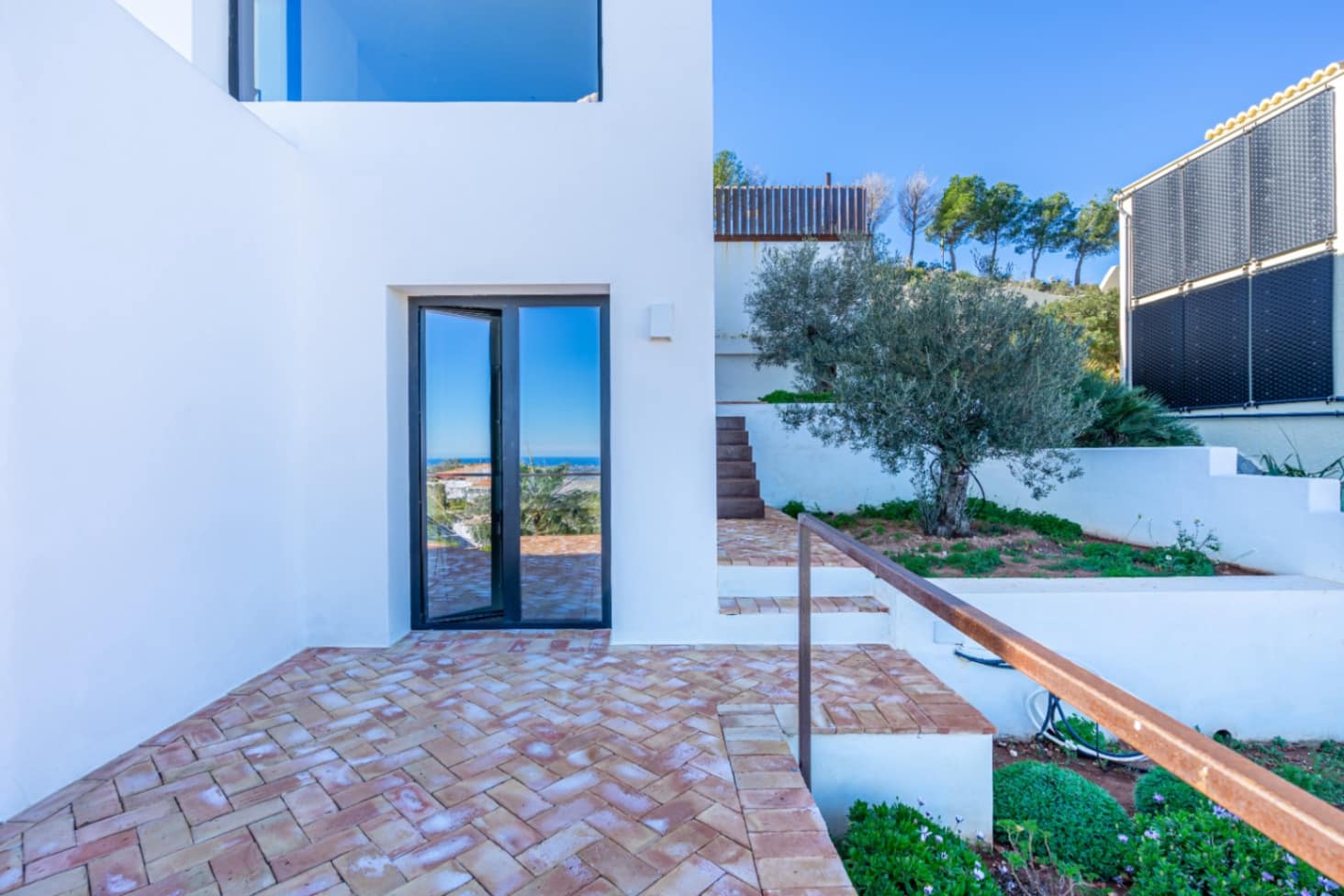 4 soveværelse Villa til salg i Cumbre del Sol med swimmingpool garage - € 1.950.000 (Ref: 9997473)
